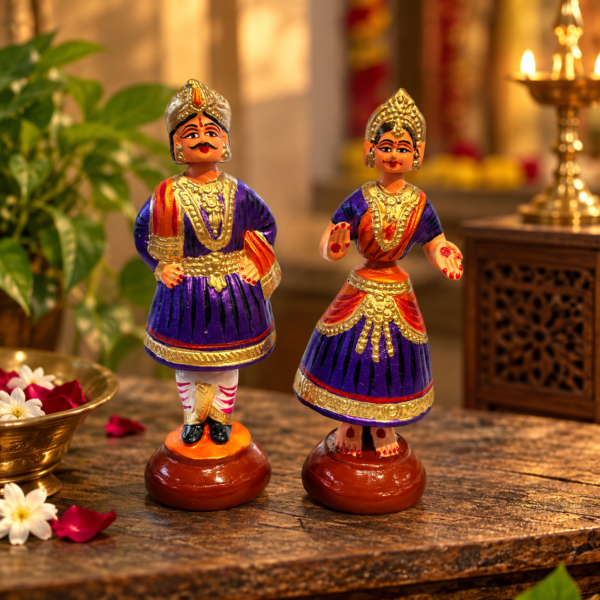 Dancing Dolls